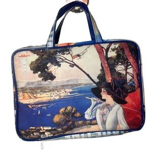 Vintage-Style Blue Scenic Print Laptop Bag